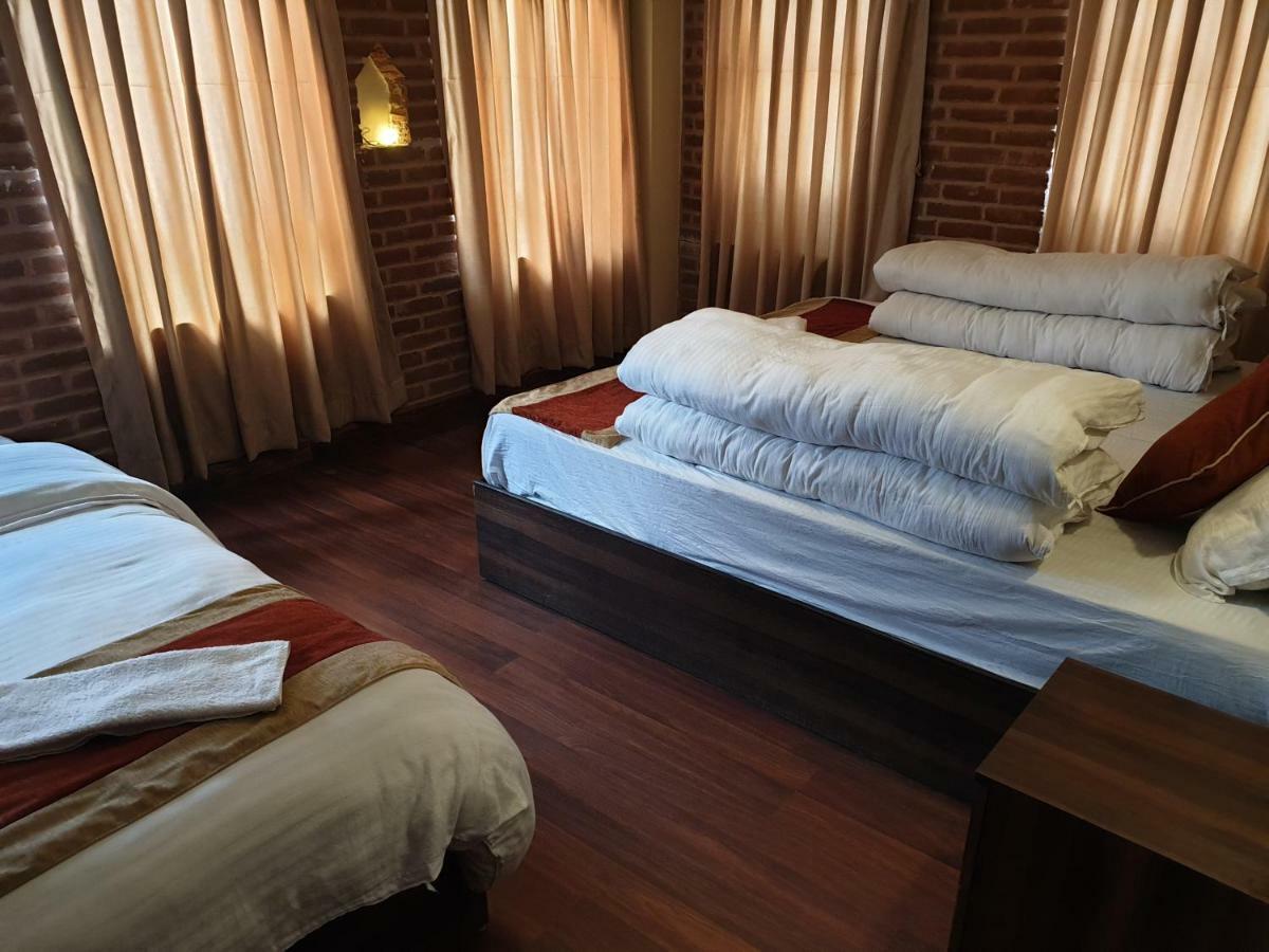 Hotel Layaku Durbar Bhaktapur Exterior photo