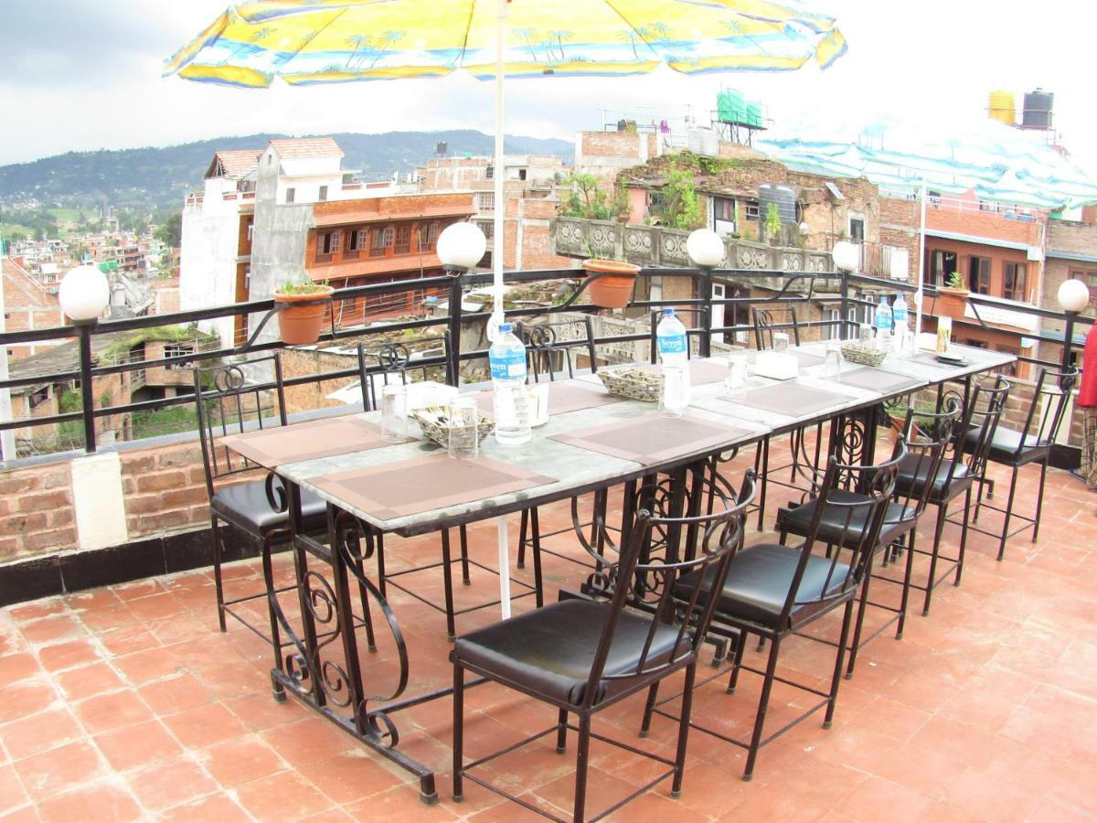 Hotel Layaku Durbar Bhaktapur Exterior photo